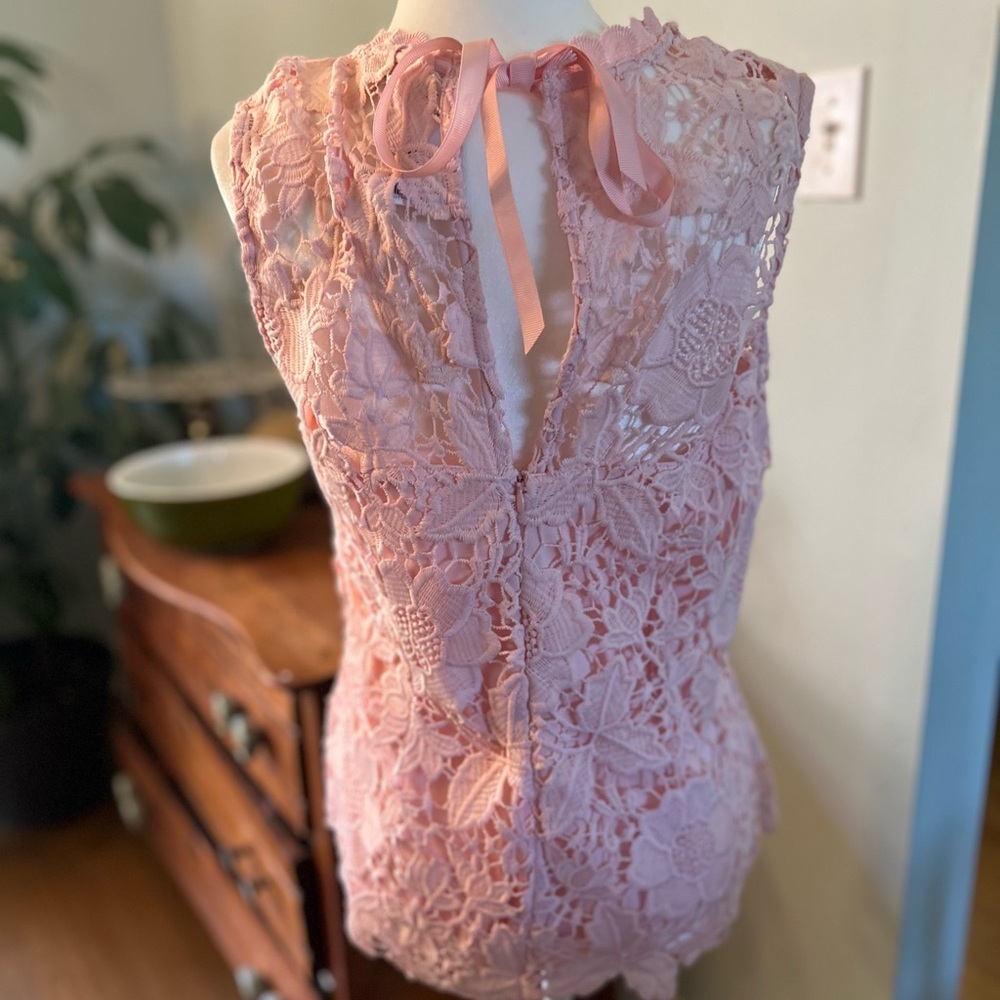 Nanette Lepore Blush Pink M Crochet Lace Sleeveless Top  Coquette Fairy Romantic